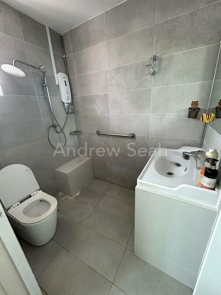 5 Bed Apartment (Condo) for Sale in  Crystal Lodge - Image 12